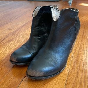 Freebird Women's Distressed Leather Detroit Booties